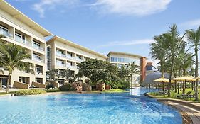 Browns Beach Hotel Negombo 5*